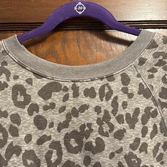 Old Navy Grey Leopard Print Sweatshirt - Picture 6 of 13